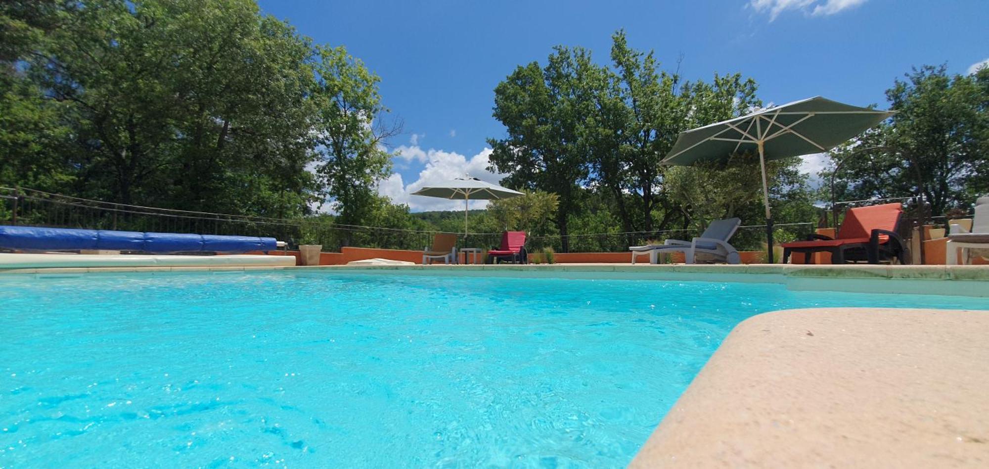 Villa Maison Familiale Avec Piscine Et Boulodrome Dans Le Luberon à Caseneuve Extérieur photo